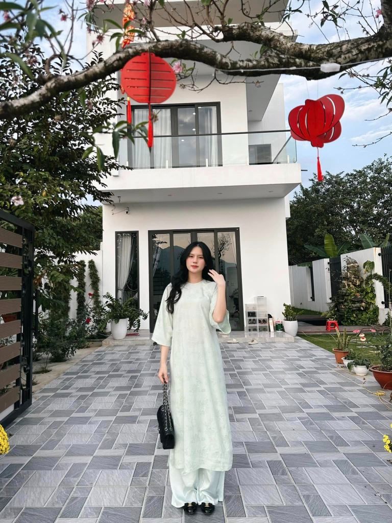 Căn nh&agrave; ở qu&ecirc; của Th&agrave;nh Chung - Ảnh 8.