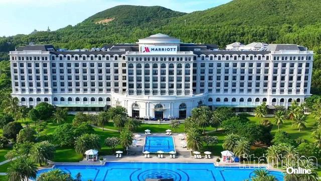 Tỉnh c&oacute; đường bờ biển d&agrave;i nhất Việt Nam sắp đ&oacute;n "si&ecirc;u đ&aacute;m cưới" của một tỷ ph&uacute; diễn ra suốt 4 ng&agrave;y, mời hơn 1400 kh&aacute;ch, huy động 600 người l&agrave;m nhiệm vụ - Ảnh 3.