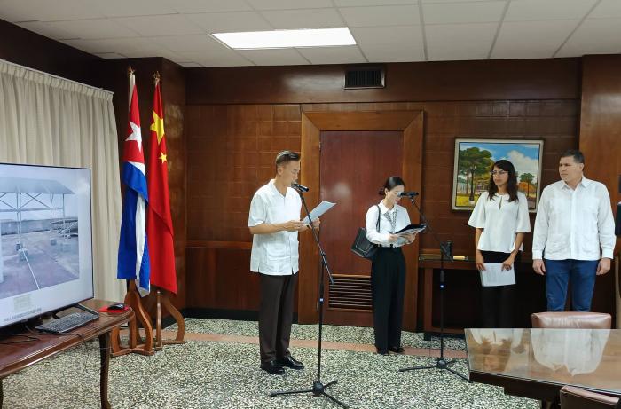Cuba đ&oacute;n 'qu&agrave;' từ quốc gia l&aacute;ng giềng Việt Nam - Ảnh 2.