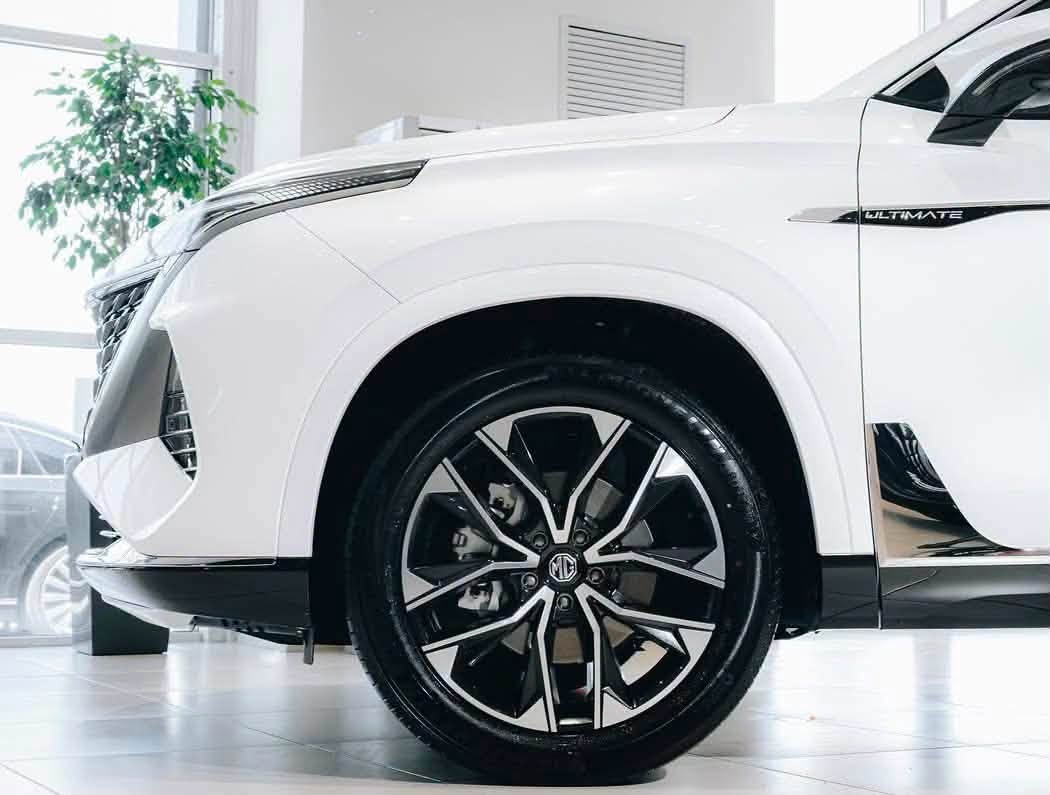 SUV 7 chỗ mới cạnh tranh Hyundai Palisade rục rịch về Việt Nam: PHEV đầy bình chạy gần 1.200km, cắm được thiết bị điện, có ghế massage - Ảnh 4.