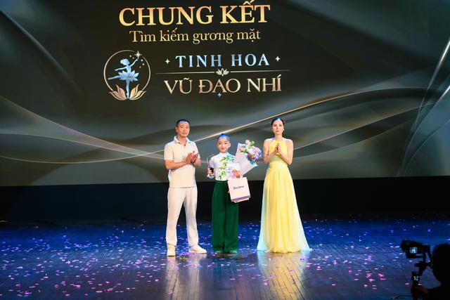 T&igrave;m ra 3 qu&aacute;n qu&acirc;n "Tinh hoa vũ đạo nh&iacute; 2026" sau đ&ecirc;m chung kết m&atilde;n nh&atilde;n - Ảnh 3.