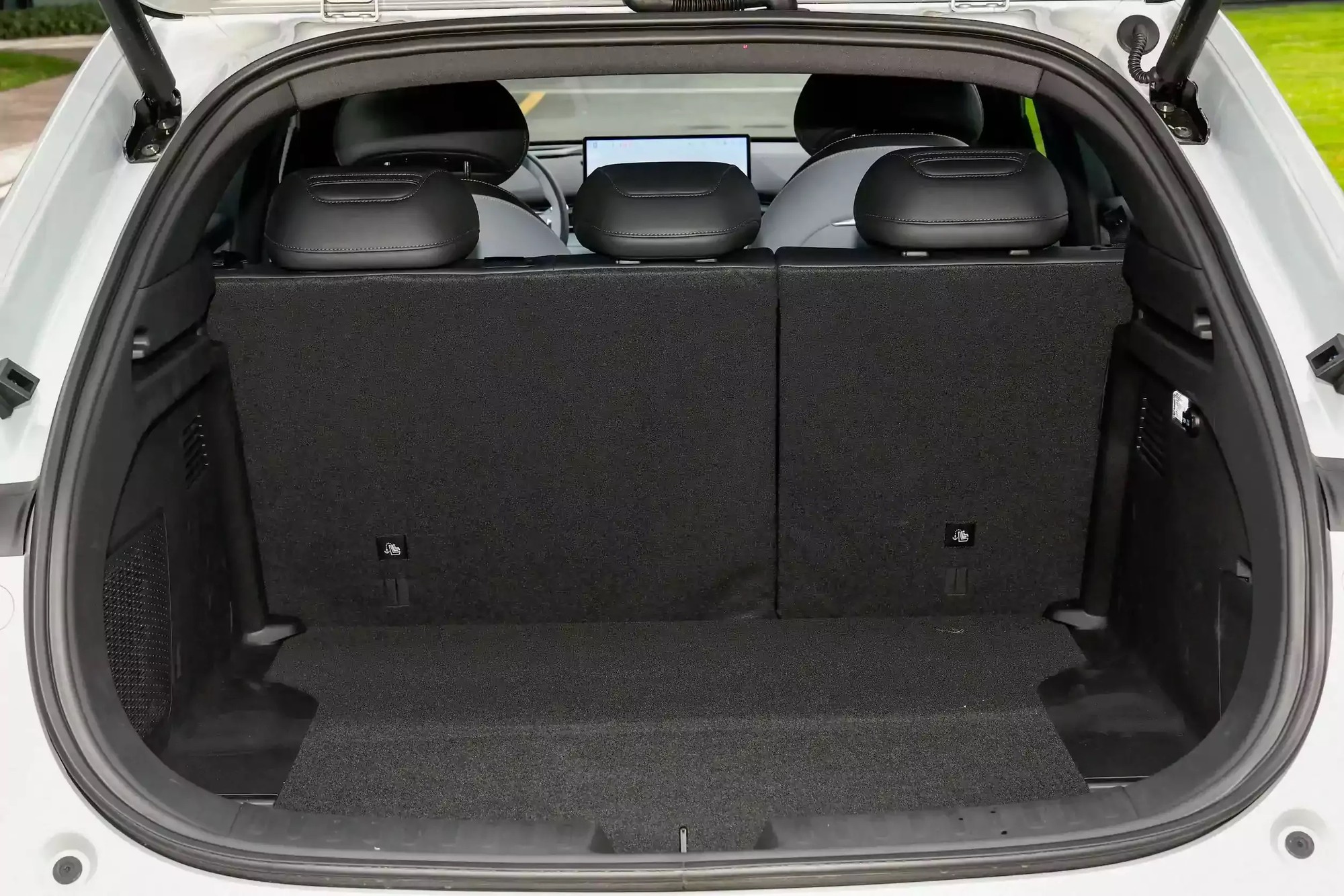 Thêm một hãng 'lạ' dễ bán loạt xe mới tại Việt Nam: Có cả xe điện, EREV, SUV cùng cỡ CR-V, có thể lắp ráp trong nước - Ảnh 7.
