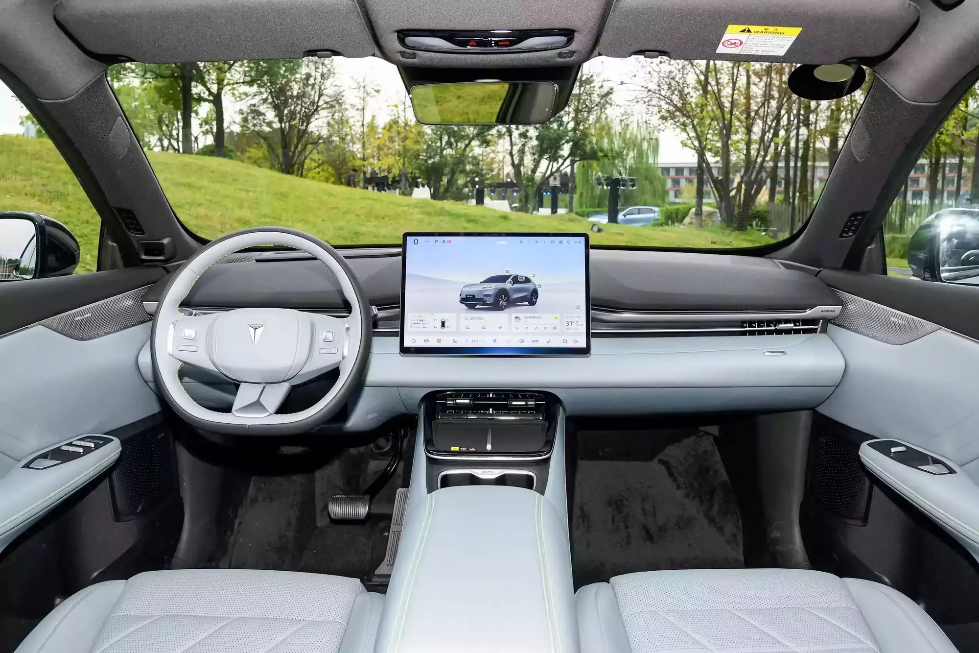 Thêm một hãng 'lạ' dễ bán loạt xe mới tại Việt Nam: Có cả xe điện, EREV, SUV cùng cỡ CR-V, có thể lắp ráp trong nước - Ảnh 6.