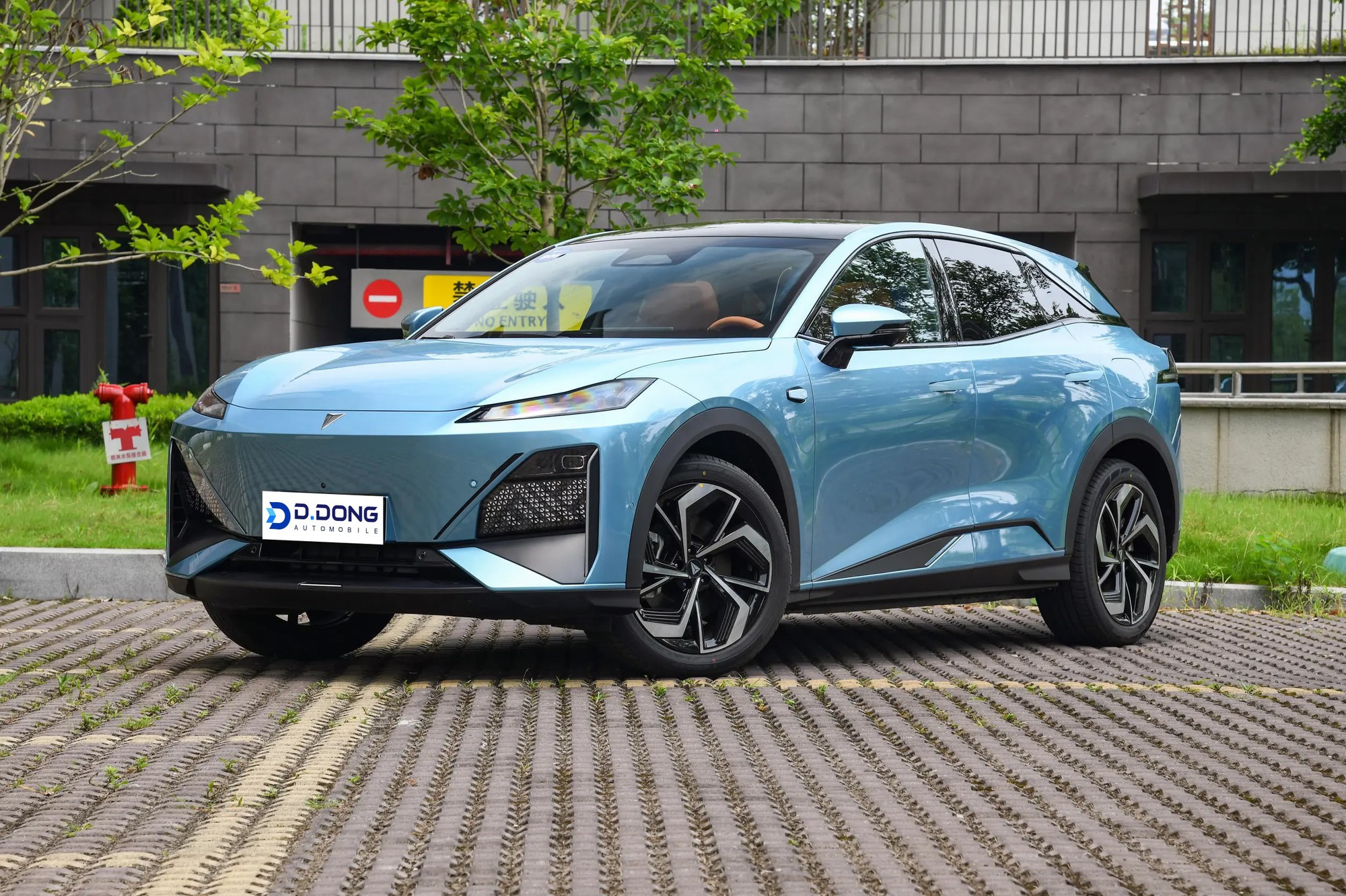 Thêm một hãng 'lạ' dễ bán loạt xe mới tại Việt Nam: Có cả xe điện, EREV, SUV cùng cỡ CR-V, có thể lắp ráp trong nước - Ảnh 9.