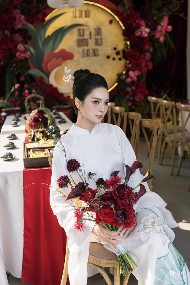 Mỹ nh&acirc;n l&agrave;m d&acirc;u miền T&acirc;y: Đ&aacute;m cưới kh&ocirc;ng s&iacute;nh lễ, sống trong biệt phủ, khiếm trăm triệu mỗi th&aacute;ng - Ảnh 1.