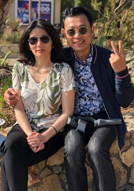 V&acirc;n Sơn: "Kh&ocirc;ng phải t&ocirc;i chơi với đ&agrave;n &ocirc;ng m&agrave; vợ t&ocirc;i ghen" - Ảnh 2.