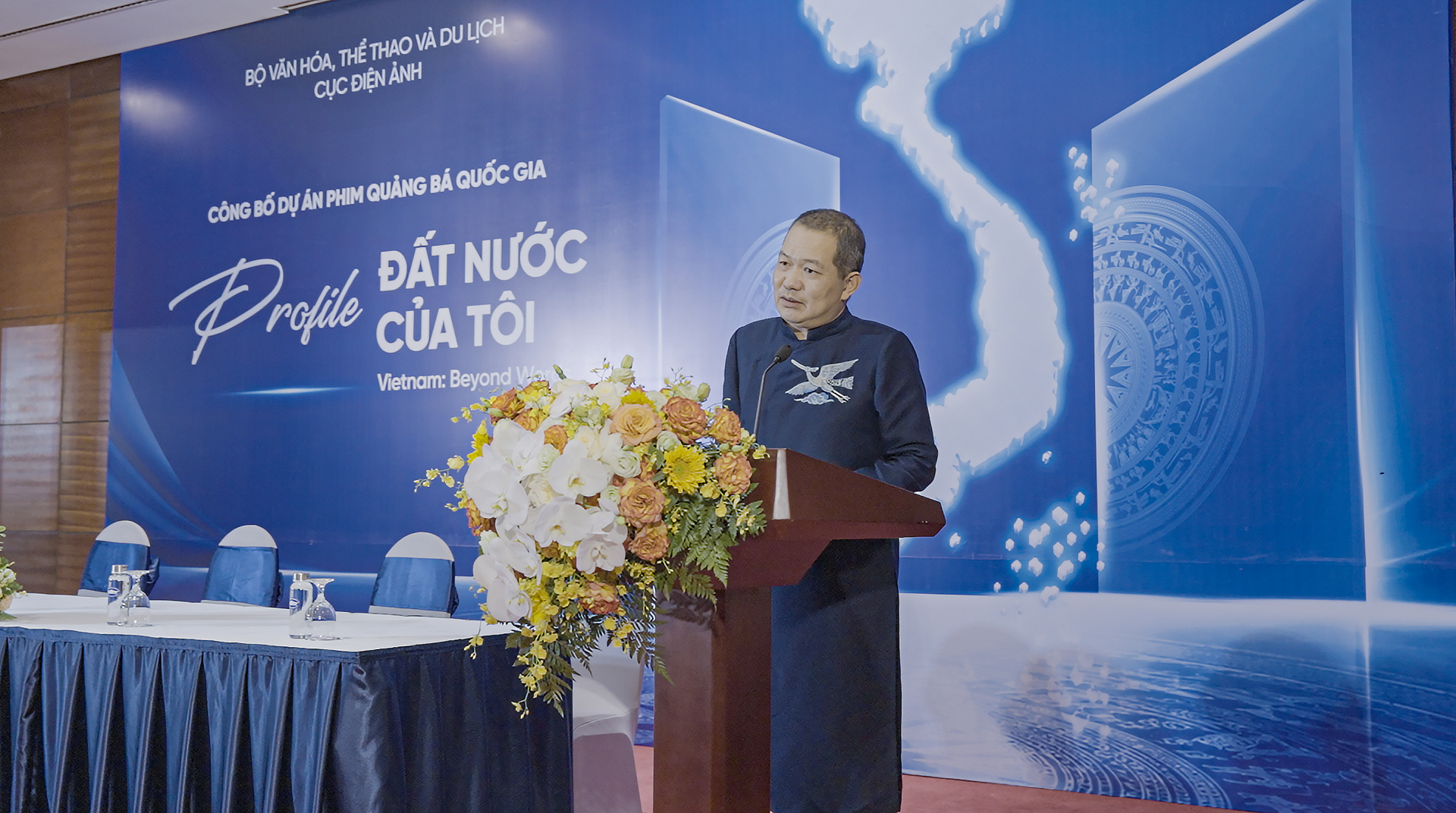 Dự &aacute;n phim &ldquo;Profile Đất nước của t&ocirc;i&rdquo; mở casting với người Việt khắp thế giới - Ảnh 2.