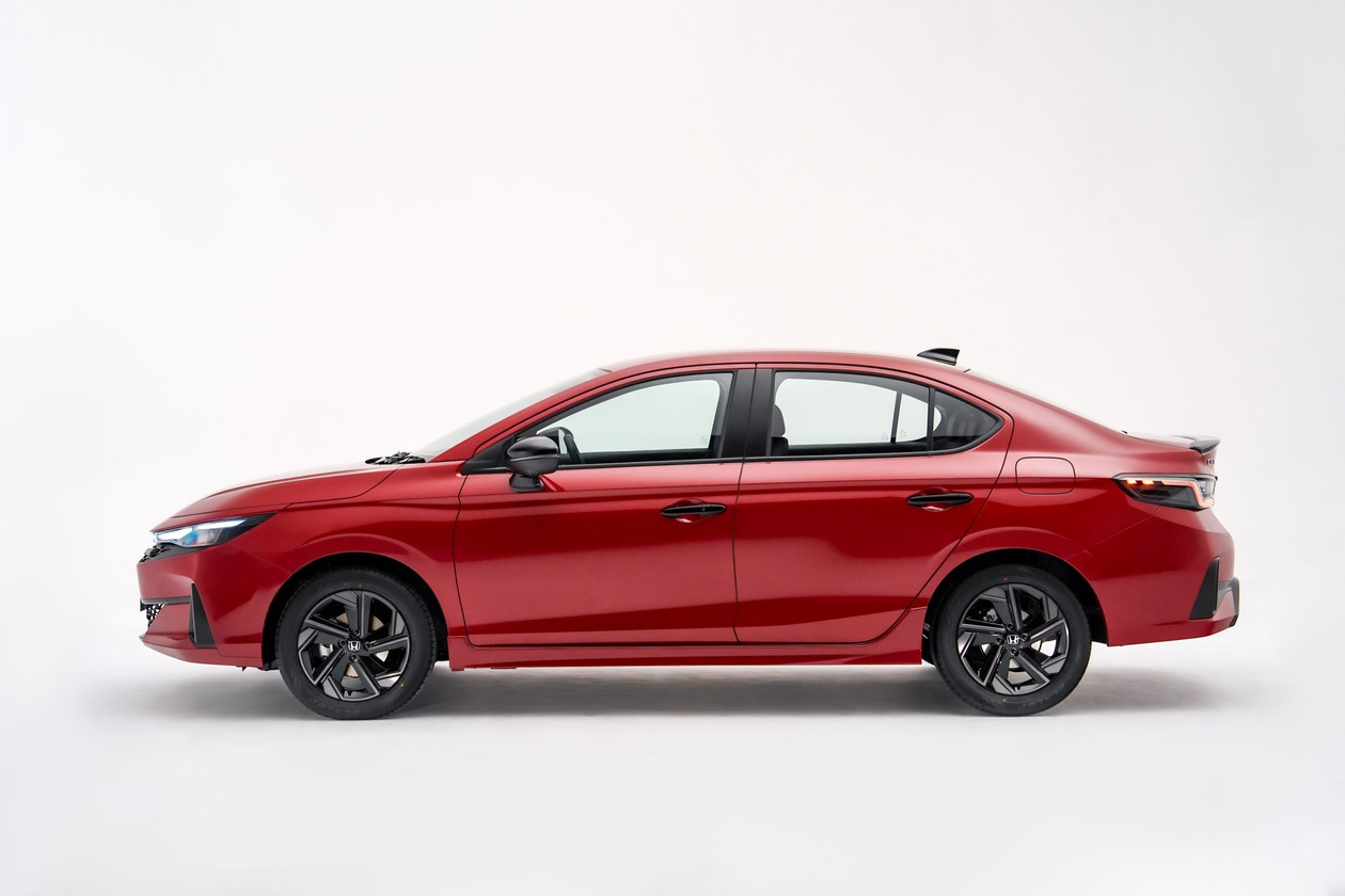 Honda City 2026 lộ diện không che trong nhà máy ở Việt Nam: Thiết kế mới long lanh hơn hẳn, dễ có màn lớn, phanh điện tử, cạnh tranh Vios - Ảnh 5.