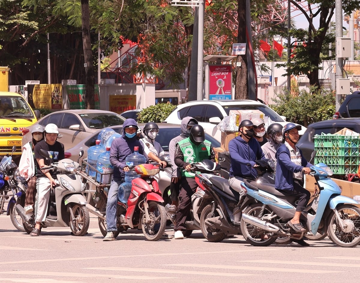 Tin mới nhất về thời điểm kết thúc nắng nóng ở miền Bắc - Ảnh 1.