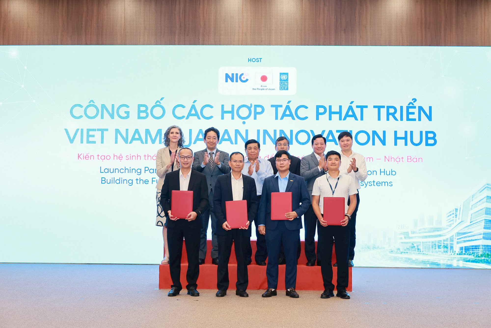 C&ugrave;ng Nhật Bản, Việt Nam lập nh&oacute;m c&ocirc;ng t&aacute;c khai th&aacute;c &ldquo;mỏ v&agrave;ng ngh&igrave;n tỷ USD&rdquo;, 4 ĐH trọng điểm l&agrave; th&agrave;nh vi&ecirc;n - Ảnh 1.