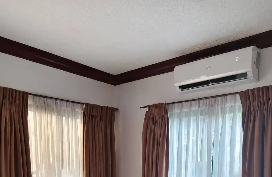 Lưu ý cho tất cả những người bật điều hòa đắp chăn đi ngủ - Ảnh 2.