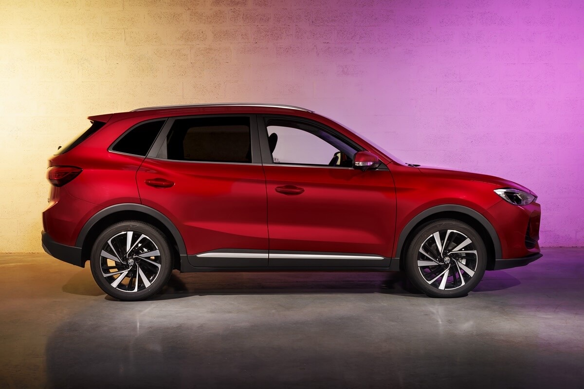Soi MG ZS 2026 đã về Việt Nam: Mâm 18 inch, động cơ hybrid, có ADAS cạnh tranh Xforce, Yaris Cross - Ảnh 7.
