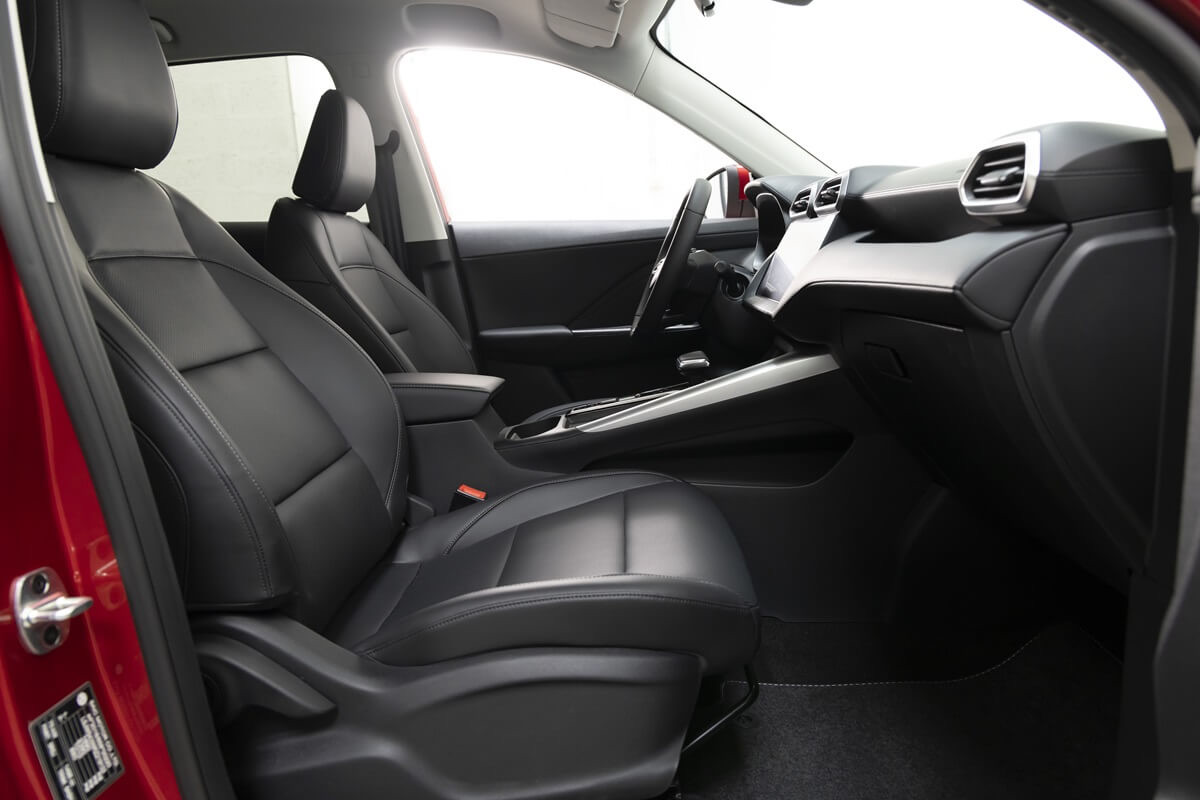 Soi MG ZS 2026 đã về Việt Nam: Mâm 18 inch, động cơ hybrid, có ADAS cạnh tranh Xforce, Yaris Cross - Ảnh 10.