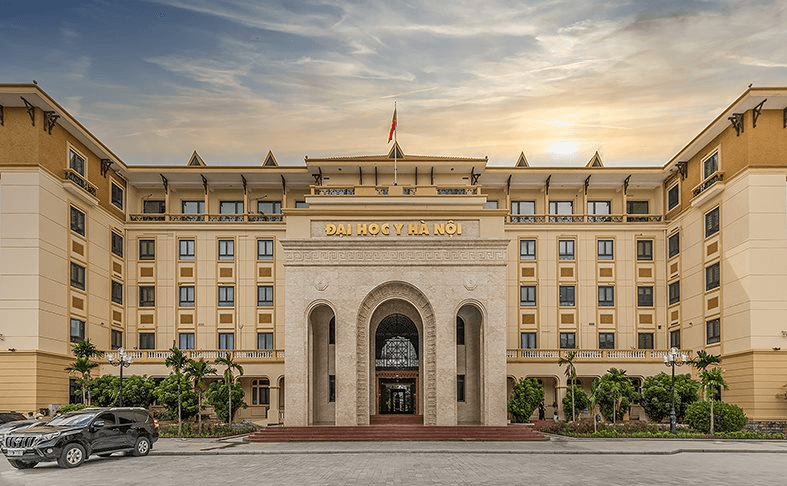 Một trường ĐH h&uacute;t 56 th&iacute; sinh đạt 30 điểm: Sở hữu 170 GS, PGS, 406 Tiến sĩ, tổng thu hơn 940 tỷ đồng/năm, đặt mục ti&ecirc;u lọt top 100 ch&acirc;u &Aacute; - Ảnh 2.