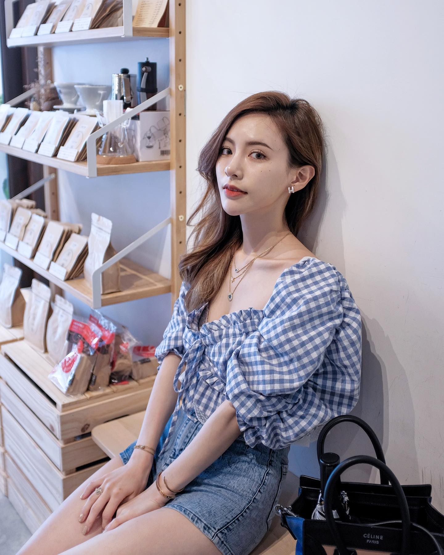 Hoa khôi tiếp viên hàng không: Cuộc sống hạnh phúc bên chồng nghệ sĩ - Ảnh 2. Hoa khôi tiếp viên hàng không: Cuộc sống hạnh phúc bên chồng nghệ sĩ - Ảnh 2.