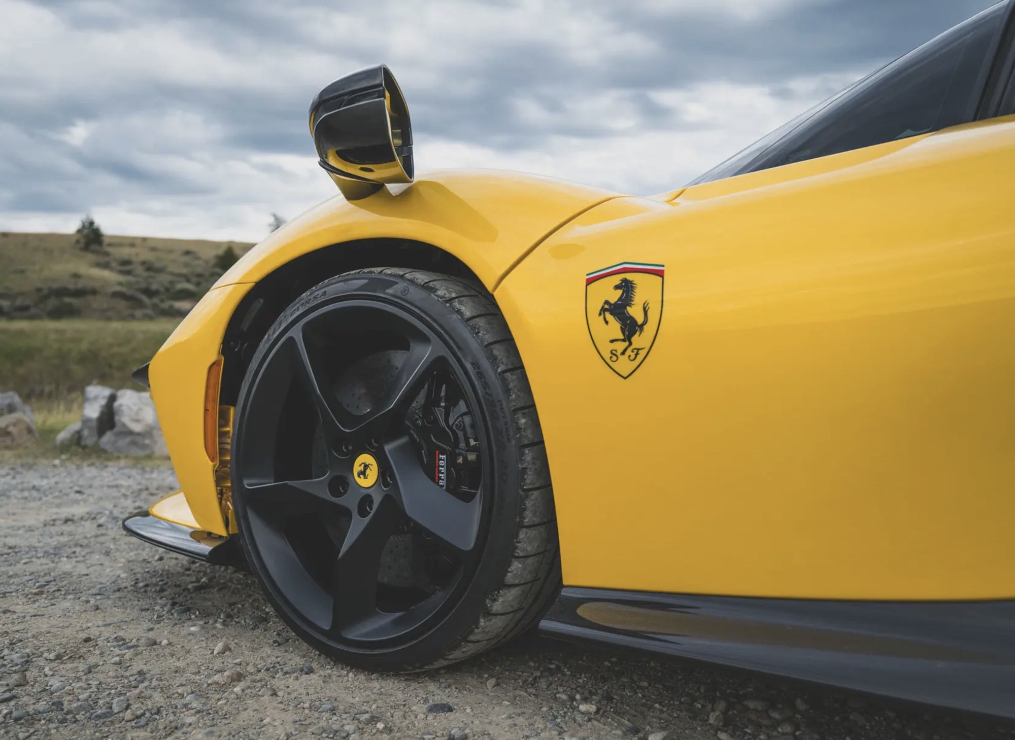‘Chơi’ Ferrari lãi hơn cả mua vàng, buôn bất động sản: 3 năm lời gần 8 lần, chủ xe nhận về số tiền quy đổi 446 tỷ đồng - Ảnh 7.