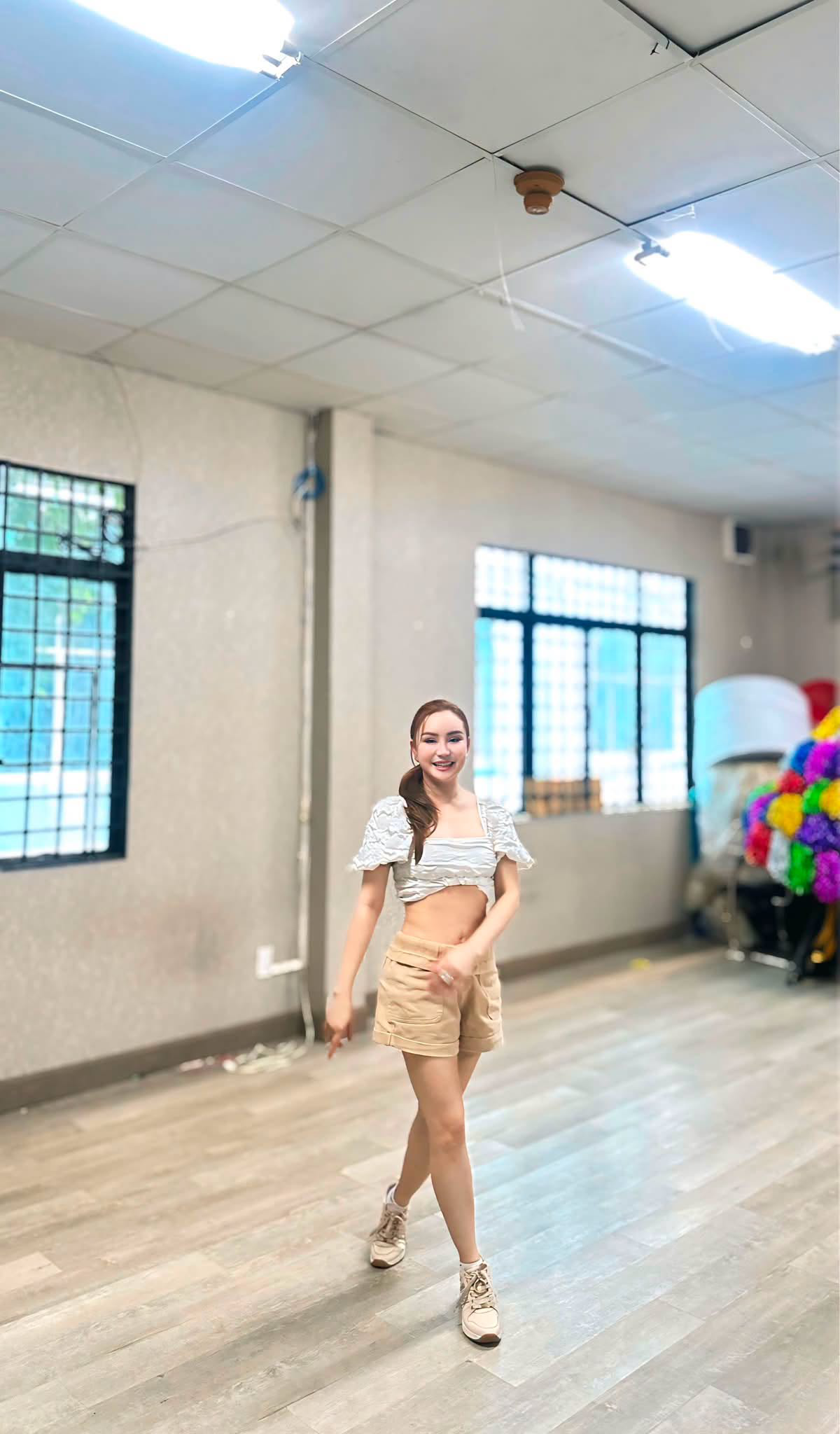 Vy Oanh sắp rời Việt Nam- Ảnh 2.