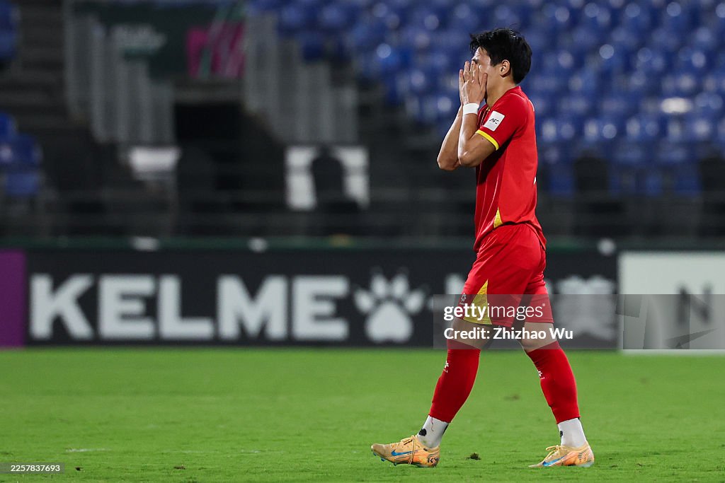 Đ&igrave;nh Bắc rơi v&agrave;o "v&ugrave;ng cảnh b&aacute;o", nỗi &aacute;m ảnh từ &aacute;n phạt của AFC hiện về - Ảnh 1.