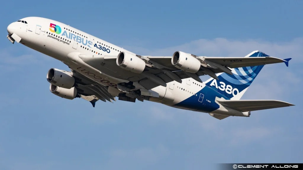 V&igrave; sao nhiều s&acirc;n bay ngại đ&oacute;n Airbus A380 d&ugrave; đ&acirc;y l&agrave; m&aacute;y bay lớn nhất thế giới? - Ảnh 2.