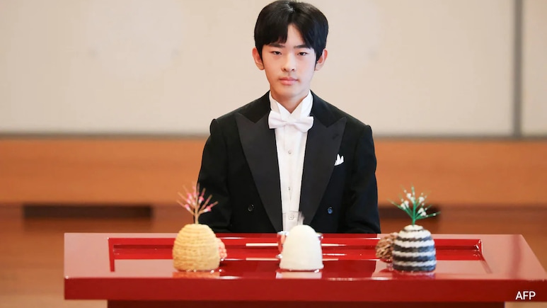 V&igrave; sao Ho&agrave;ng tử 19 tuổi - người g&aacute;nh tr&ecirc;n vai ngai v&agrave;ng của Nhật Bản được gọi l&agrave; "Ho&agrave;ng tử Chuồn chuồn"? - Ảnh 2.