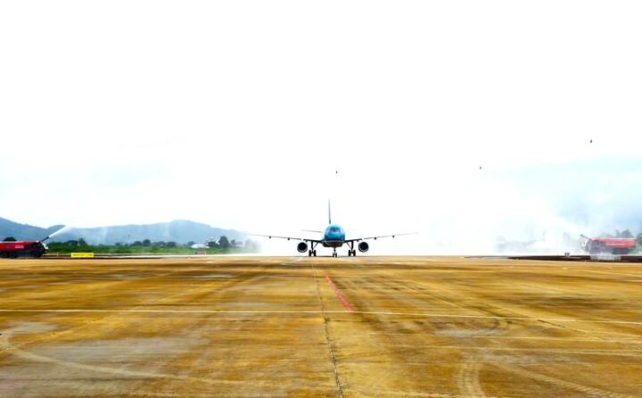 Diện mạo mới s&acirc;n bay Li&ecirc;n Khương sau 5 th&aacute;ng n&acirc;ng cấp - Ảnh 2.