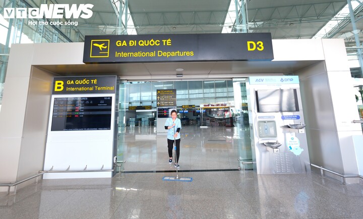 Diện mạo mới s&acirc;n bay Li&ecirc;n Khương sau 5 th&aacute;ng n&acirc;ng cấp - Ảnh 7.