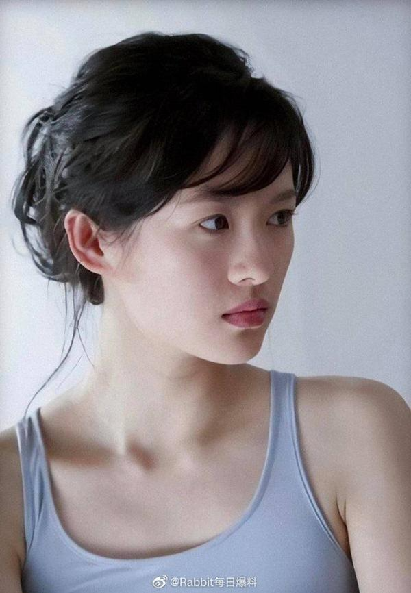 Chương Tử Di sao ra nông nỗi này, còn đâu danh xưng người duy nhất có thể đánh cắp hào quang của Song Hye Kyo- Ảnh 3.