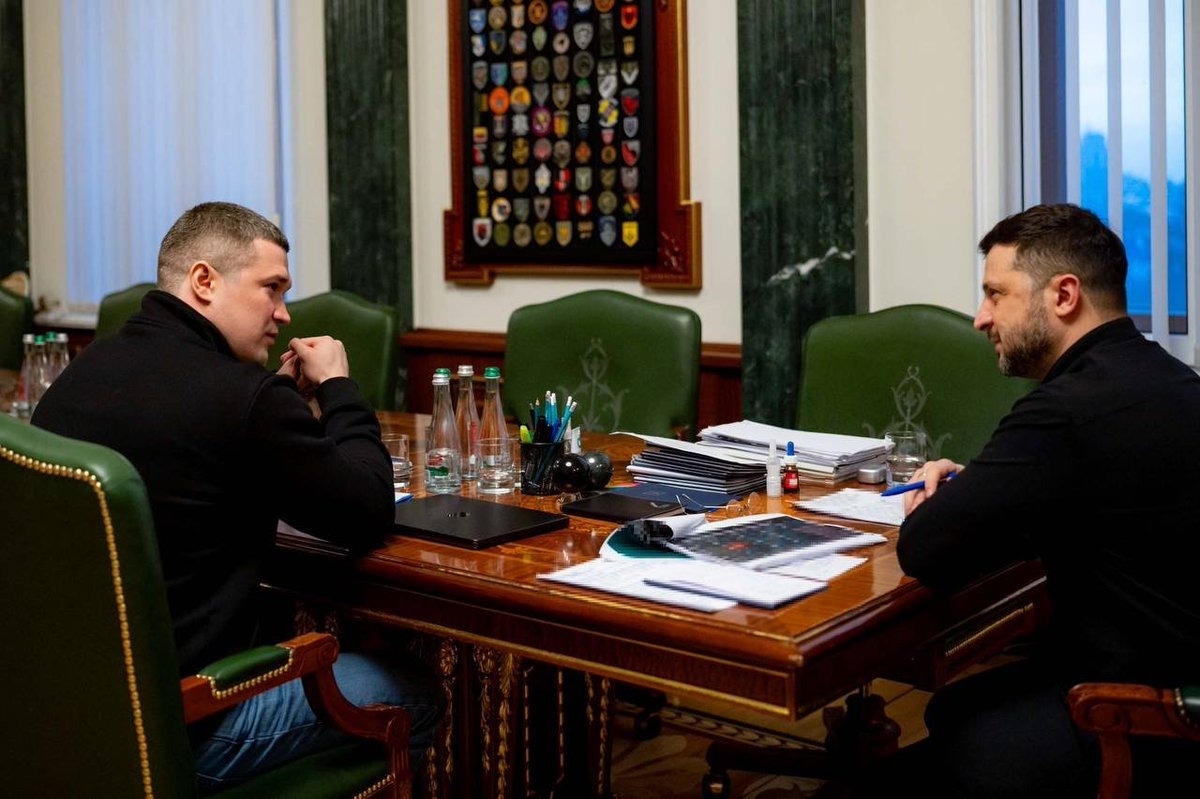 'Nước cờ' của cựu Bộ trưởng Quốc ph&ograve;ng Ukraine phản t&aacute;c dụng - Ảnh 2.
