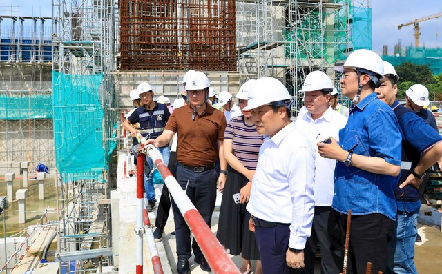 Thông tin mới nhất về nhà hát top đắt nhất thế giới ở Việt Nam, rộng 25.000m2 ngay bên bờ Hồ Tây - Ảnh 1.