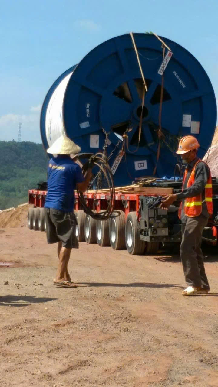 Những bức ảnh chưa từng thấy về cáp treo Fansipan 10 năm trước: Đằng sau 15 phút lên nóc nhà Đông Dương - Ảnh 34.