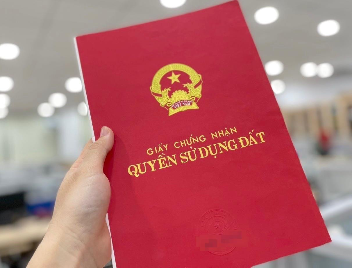 Quy định về Sổ đỏ dự kiến sẽ c&oacute; loạt thay đổi lớn trong thời gian tới - Ảnh 1.
