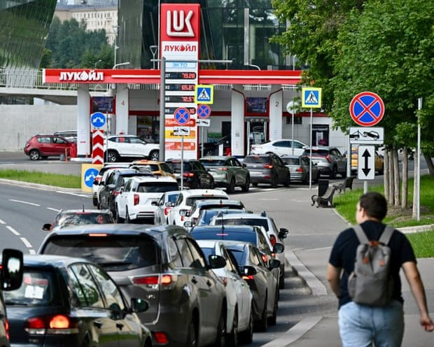 Hiện tượng hiếm thấy đang diễn ra tại thủ đ&ocirc; Moscow của Nga - Ảnh 1.