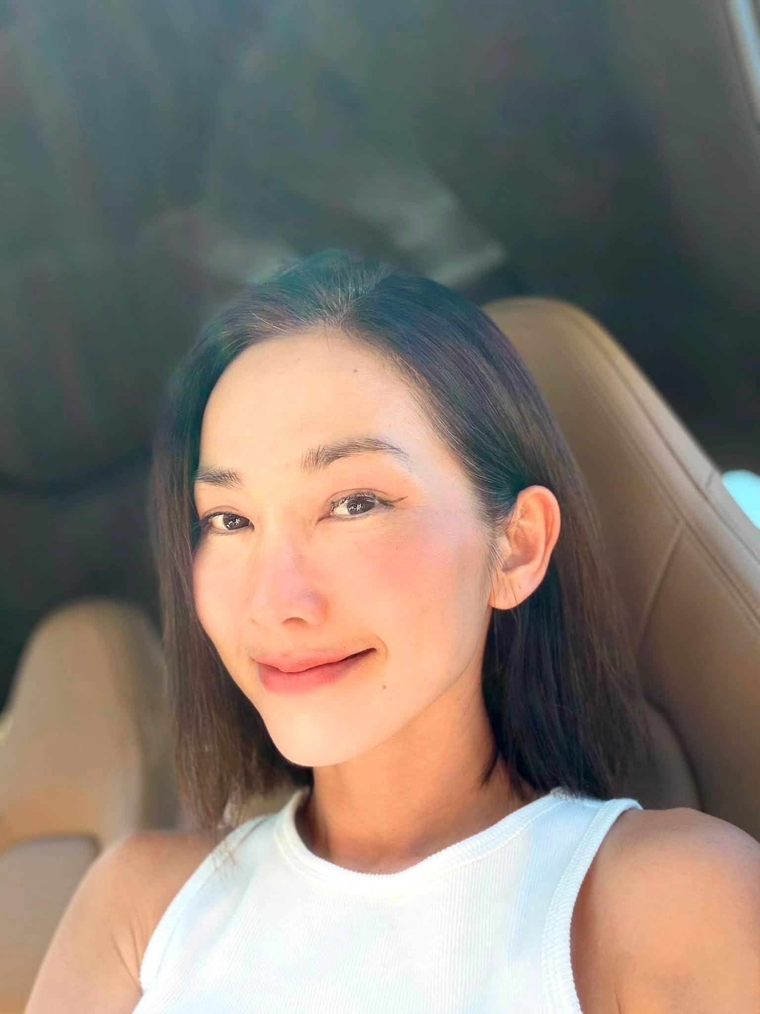 Kim Hiền về Việt Nam sau nhiều năm ở Mỹ: "Hạnh ph&uacute;c chỉ l&agrave; được đứng giữa những điều quen thuộc" - Ảnh 6.