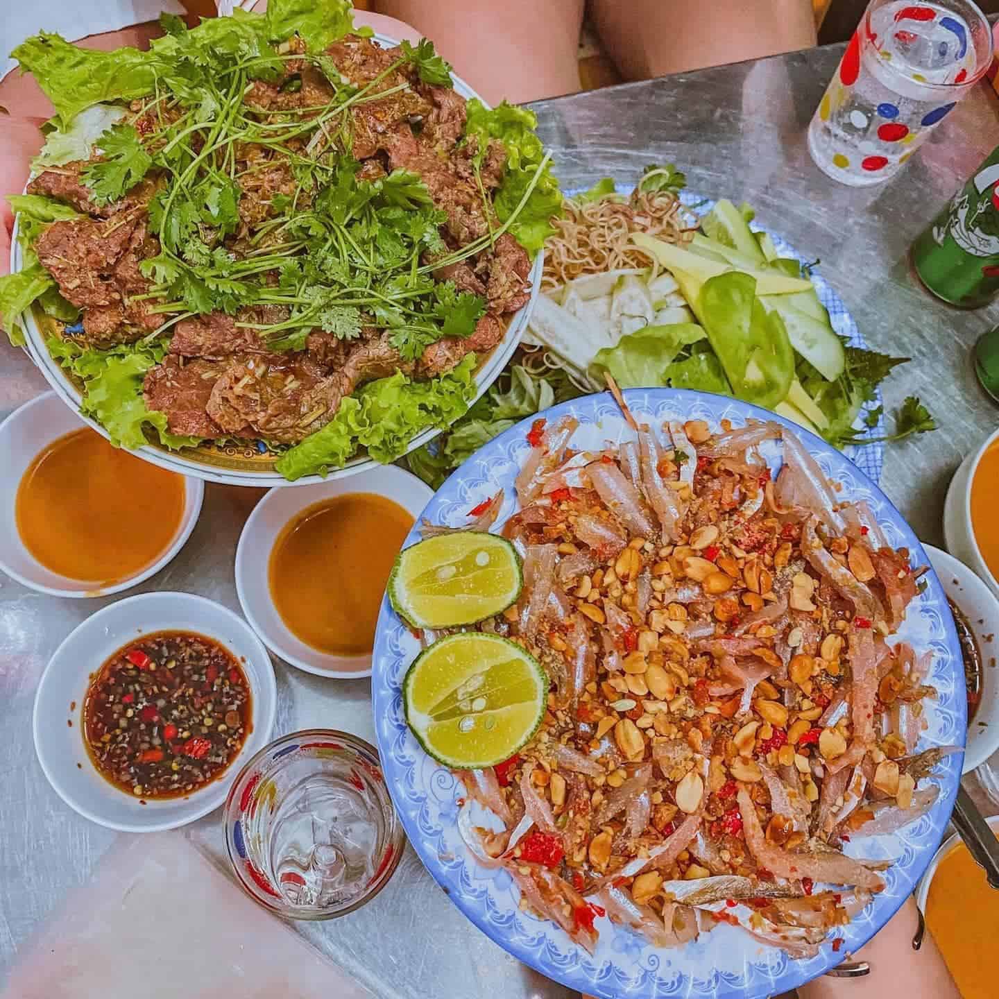 Đảo  c&oacute; nước biển trong nhất Việt Nam chưa c&oacute; kh&aacute;ch sạn - Ảnh 9.