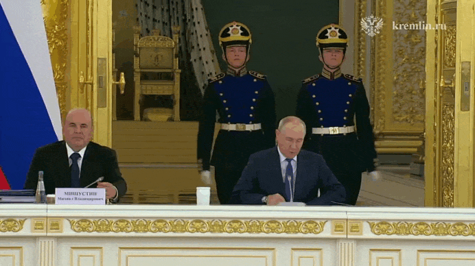 Mala Tokmachka thất thủ! Quân Nga tiến thẳng pháo đài của Ukraine – Antonov huyền thoại cháy rực sau tuyên bố của ông Putin - Ảnh 2.