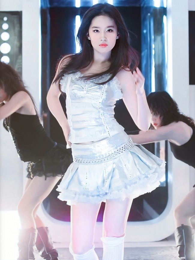 - Ảnh 2. - Ảnh 2.