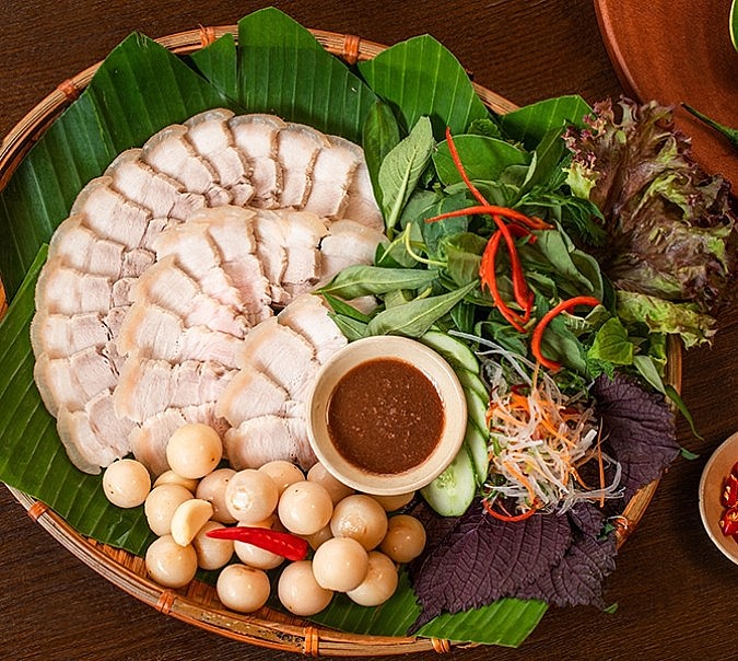 Luộc thịt đừng mắc 5 lỗi này: Nhiều người làm hàng ngày mà không biết - Ảnh 1.