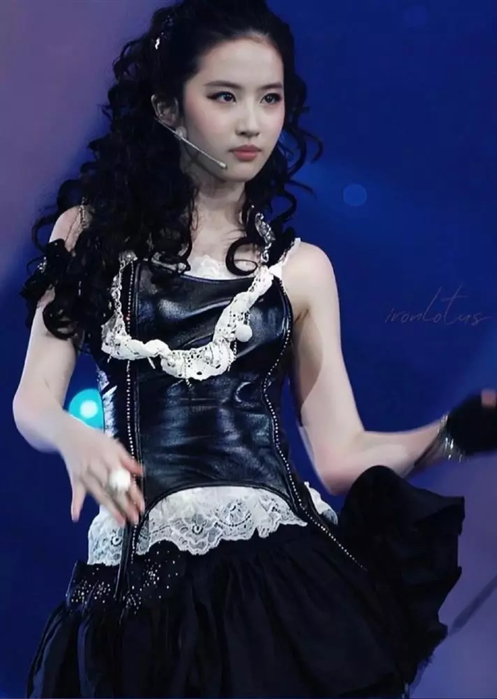 - Ảnh 5. - Ảnh 5.