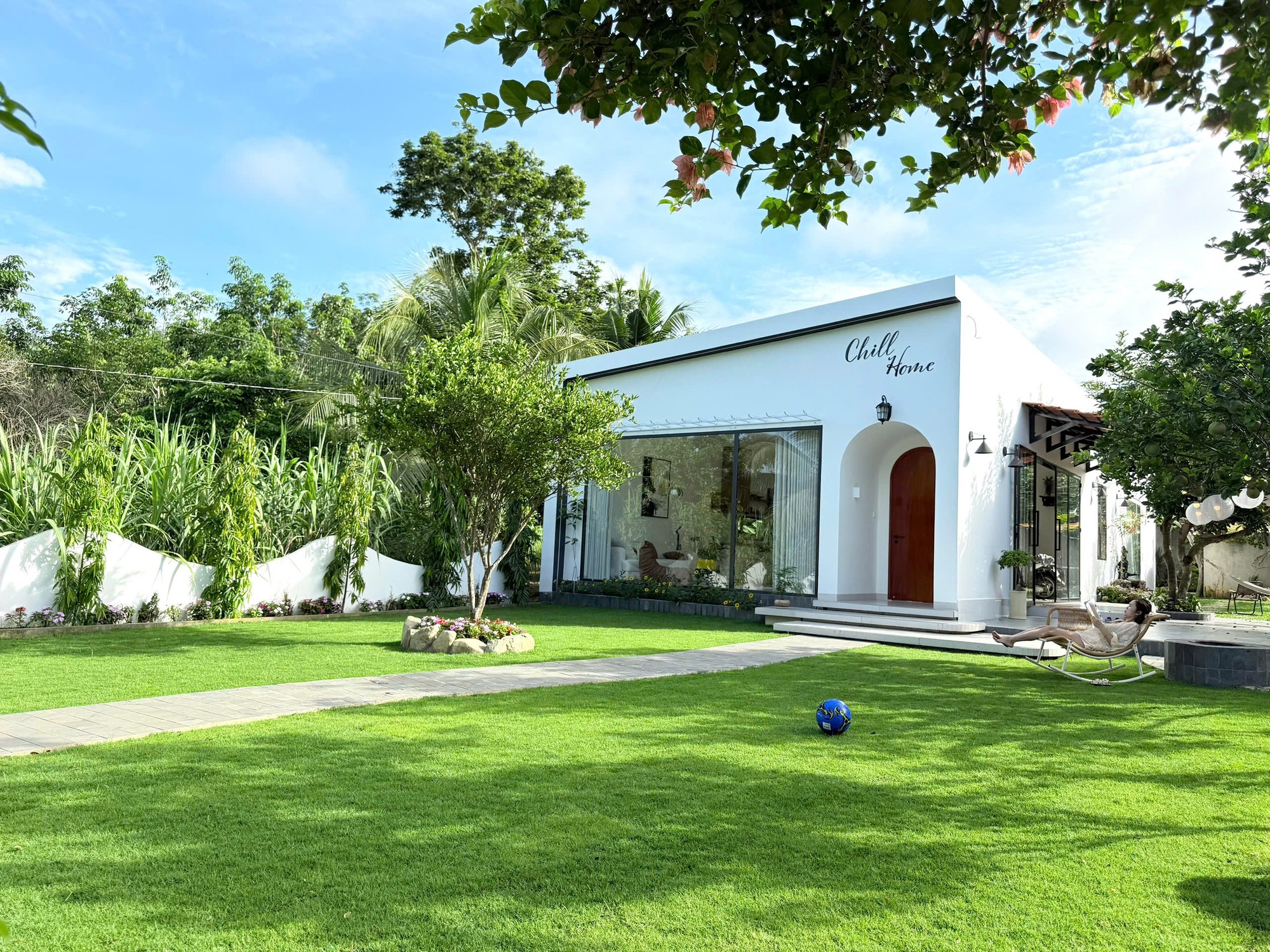 Căn nhà có cây chôm chôm cả MXH “khao khát”: Nằm giữa khuôn viên 6.000m2 ở Lâm Đồng, là món quà thừa kế - Ảnh 8.