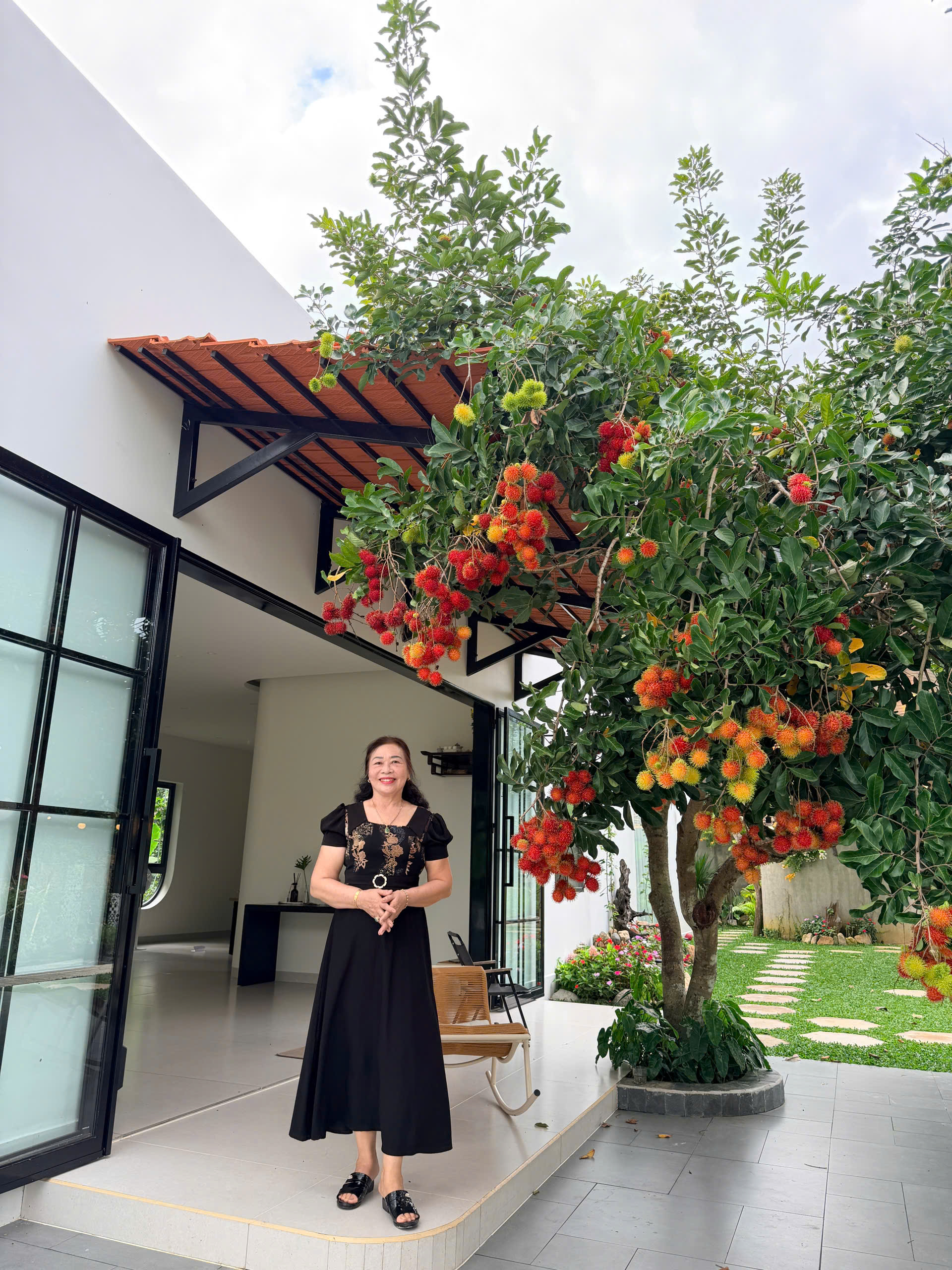 Căn nhà có cây chôm chôm cả MXH “khao khát”: Nằm giữa khuôn viên 6.000m2 ở Lâm Đồng, là món quà thừa kế - Ảnh 4.