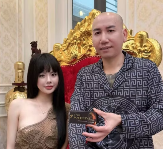"Cô giáo Hương" vừa bị khởi tố trong vụ án Phú Lê là ai? - Ảnh 1.