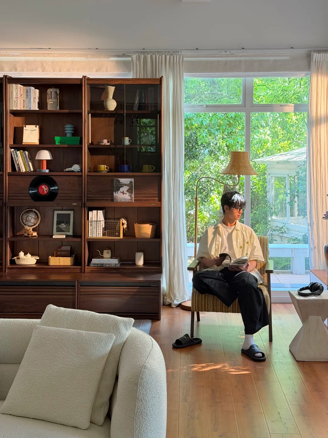 Cuộc sống nghỉ hưu ở tuổi 30: Khám phá điều thú vị và bất ngờ - Ảnh 1. Cuộc sống nghỉ hưu ở tuổi 30: Khám phá điều thú vị và bất ngờ - Ảnh 1.