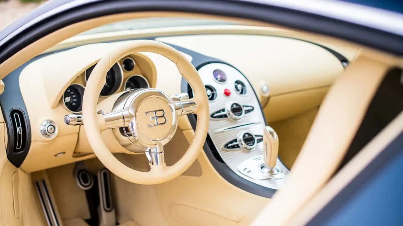 Chủ Bugatti Veyron cũ kh&ocirc;ng cần lo lắng: Xe 20 năm tuổi nhưng h&atilde;ng sẵn s&agrave;ng 't&acirc;n trang' lại như xuất xưởng, miễn l&agrave; c&oacute; đủ tiền - Ảnh 7.