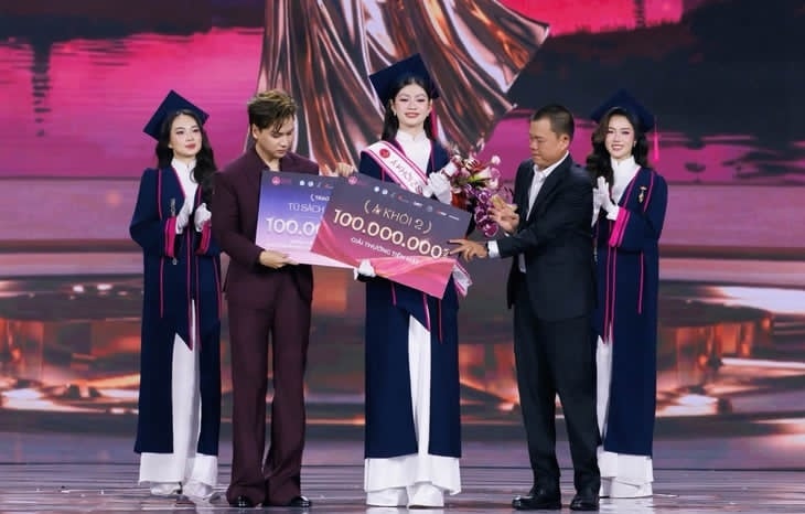 Nữ sinh trường Đại học Y Hà Nội đăng quang Hoa khôi Sinh viên Việt Nam 2026 - Ảnh 4. Nữ sinh trường Đại học Y Hà Nội đăng quang Hoa khôi Sinh viên Việt Nam 2026 - Ảnh 4.