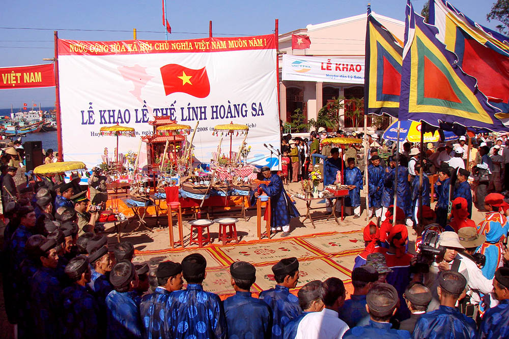 Kh&aacute;m ph&aacute; hồ nước ngọt tr&ecirc;n miệng n&uacute;i lửa L&yacute; Sơn, điểm đến tuyệt vời dịp 2/9 - Ảnh 5.