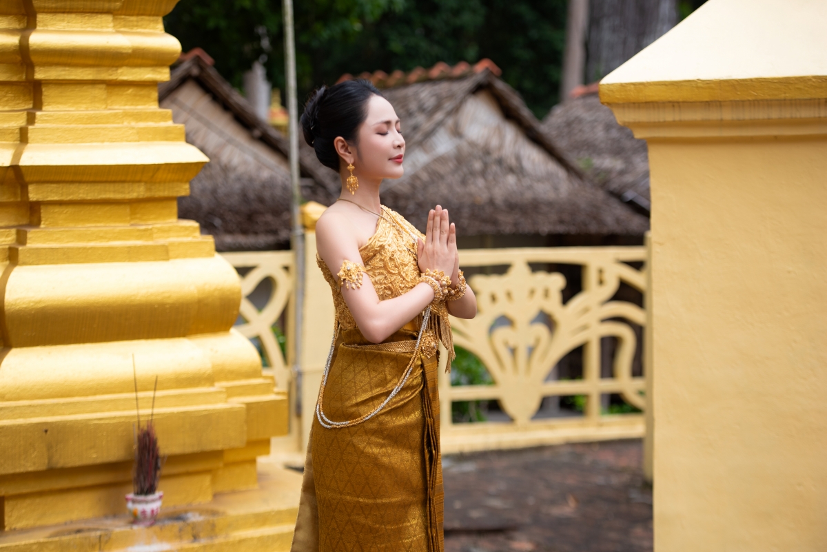 Ca sĩ Duyên Quỳnh tiết lộ về MV hoành tráng nhất sự nghiệp - Ảnh 7.