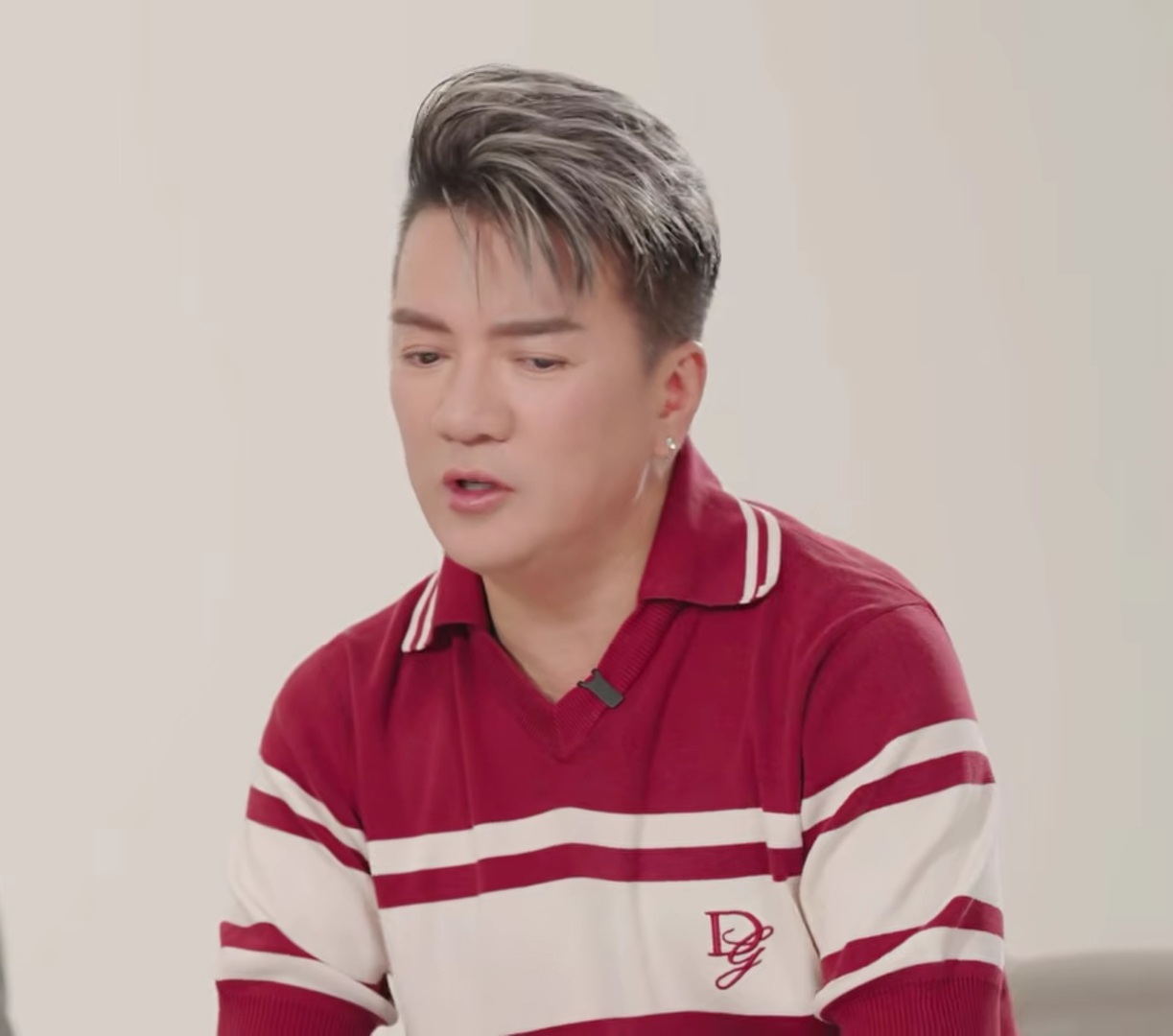 Đ&agrave;m Vĩnh Hưng: "Kh&ocirc;ng phải l&uacute;c n&agrave;o cũng đem tiền ra n&oacute;i chuyện" - Ảnh 2.
