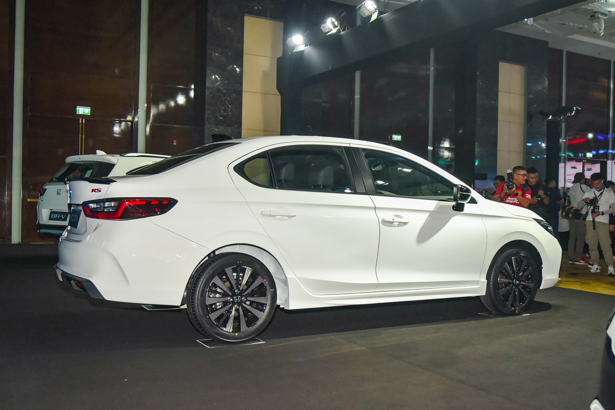 Xe gia đ&igrave;nh dưới 600 triệu đồng tại CCA 2026: City l&agrave; sedan duy nhất đua Top 5 với to&agrave;n MPV, CUV - Ảnh 3.