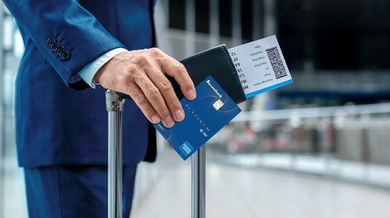Tin vui cho kh&aacute;ch h&agrave;ng ACB, Sacombank, PVcomBank, NCB: Giao dịch thanh to&aacute;n đặt v&eacute; m&aacute;y bay c&oacute; thể được ho&agrave;n tiền l&ecirc;n tới 5 triệu đồng - Ảnh 2.