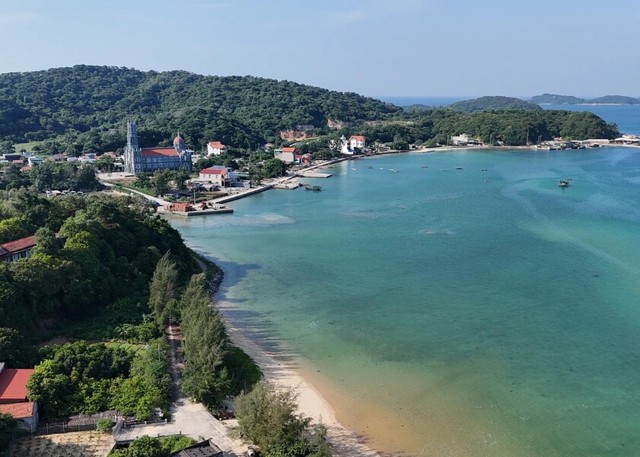 Không làm cáp treo, địa phương này quyết định xây cầu vượt biển 2000 tỷ đồng nối 2 hòn đảo: Dài 2,3km, thời gian di chuyển rút ngắn chỉ còn vài phút - Ảnh 4. Không làm cáp treo, địa phương này quyết định xây cầu vượt biển 2000 tỷ đồng nối 2 hòn đảo: Dài 2,3km, thời gian di chuyển rút ngắn chỉ còn vài phút - Ảnh 4.